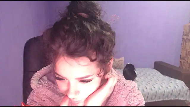 LovelyJulliette online show from 02/11/25, 04:13