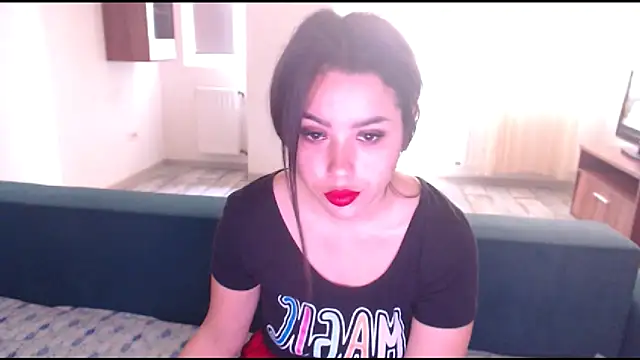 LovelyJulliette online show from 03/17/25, 08:07