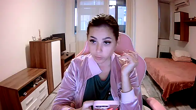 LovelyJulliette online show from 10/03/25, 02:25