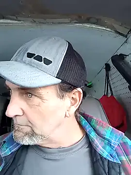 Snapshot of Hotbodyscottie chatting on 12/09/24, 12:30 Hotbodyscottie online show from 12/09/24, 12:30