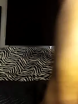 Snapshot of Hotbodyscottie chatting on 12/16/24, 10:29 Hotbodyscottie online show from 12/16/24, 10:29