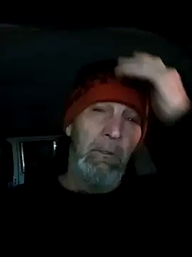 Snapshot of Hotbodyscottie chatting on 12/25/24, 11:22 Hotbodyscottie online show from 12/25/24, 11:22