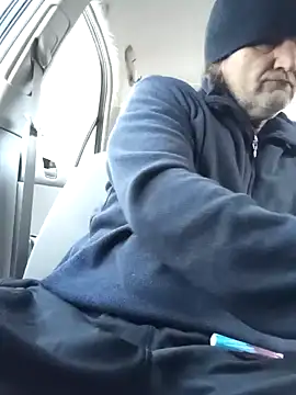 Snapshot of Hotbodyscottie chatting on 01/05/25, 01:15 Hotbodyscottie online show from 01/05/25, 01:15