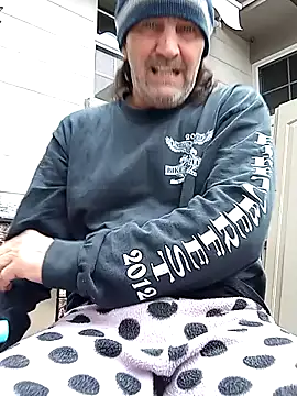 Snapshot of Hotbodyscottie chatting on 01/18/25, 01:18 Hotbodyscottie online show from 01/18/25, 01:18