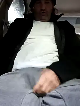 Snapshot of Hotbodyscottie chatting on 03/08/25, 10:54 Hotbodyscottie online show from 03/08/25, 10:54