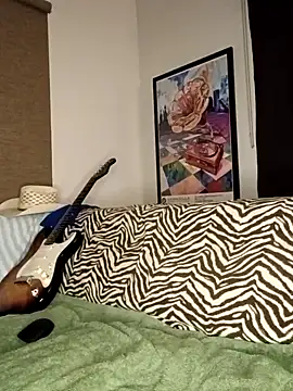 Snapshot of Hotbodyscottie chatting on 09/22/25, 09:00 Hotbodyscottie online show from 09/22/25, 09:00