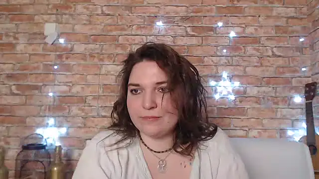 Snapshot of Amelia_Kiss_ chatting on 12/31/24, 06:48 Amelia Kiss online show from 12/31/24, 06:48