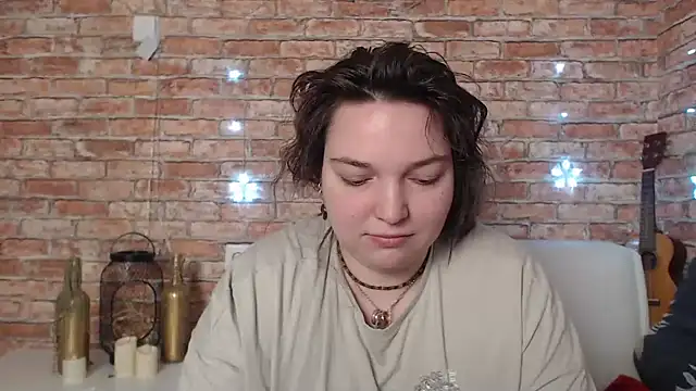 Snapshot of Amelia_Kiss_ chatting on 01/02/25, 12:45 Amelia Kiss online show from 01/02/25, 12:45