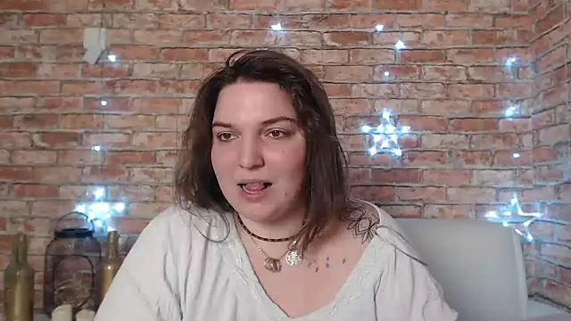 Snapshot of Amelia_Kiss_ chatting on 01/15/25, 06:54 Amelia Kiss online show from 01/15/25, 06:54