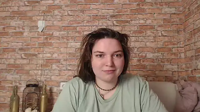 Snapshot of Amelia_Kiss_ chatting on 01/18/25, 12:46 Amelia Kiss online show from 01/18/25, 12:46