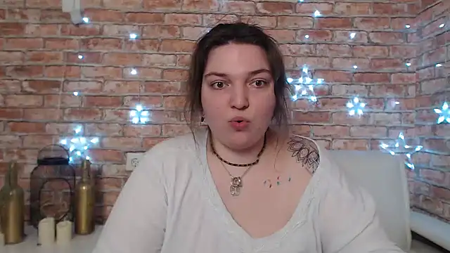 Snapshot of Amelia_Kiss_ chatting on 02/01/25, 03:41 Amelia Kiss online show from 02/01/25, 03:41