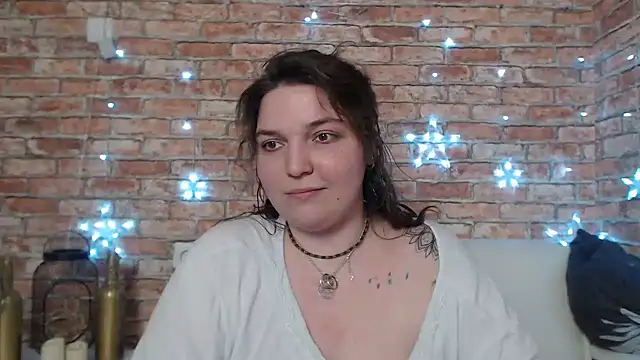 Snapshot of Amelia_Kiss_ chatting on 02/07/25, 06:45 Amelia Kiss online show from 02/07/25, 06:45