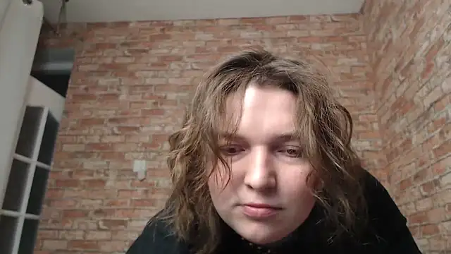 Snapshot of Amelia_Kiss_ chatting on 02/22/25, 12:38 Amelia Kiss online show from 02/22/25, 12:38