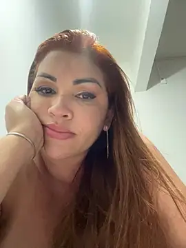 Bruninhaa34 online show from 02/12/25, 10:37