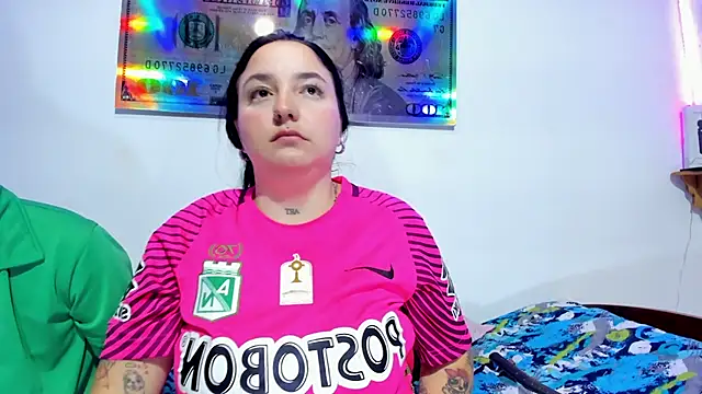 Bad Couple 1 online show from 12/23/24, 04:01