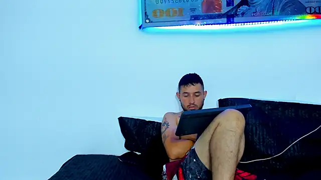 Bad Couple 1 online show from 03/19/25, 10:33