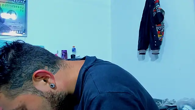 Bad Couple 1 online show from 10/25/25, 01:24