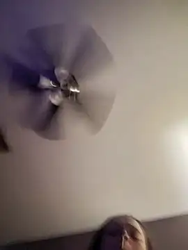 Snapshot of Geemaal chatting on 11/14/25, 06:34 Geemaal online show from 11/14/25, 06:34