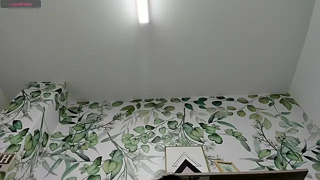 Snapshot of atilanadiaz7 chatting on 02/03/25, 07:00 atilanadiaz7 online show from 02/03/25, 07:00