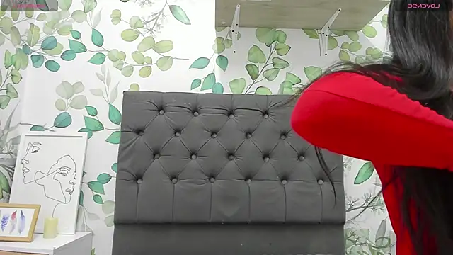 Snapshot of atilanadiaz7 chatting on 02/14/25, 02:12 atilanadiaz7 online show from 02/14/25, 02:12