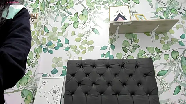 Snapshot of atilanadiaz7 chatting on 03/10/25, 04:14 atilanadiaz7 online show from 03/10/25, 04:14