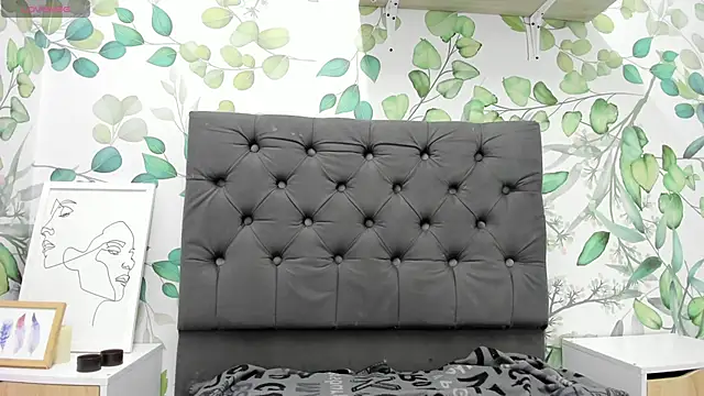 Snapshot of atilanadiaz7 chatting on 03/21/25, 05:23 atilanadiaz7 online show from 03/21/25, 05:23