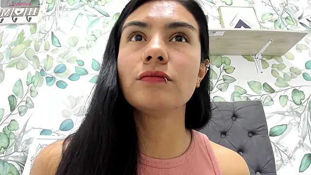 Snapshot of atilanadiaz7 chatting on 10/02/25, 04:25 atilanadiaz7 online show from 10/02/25, 04:25