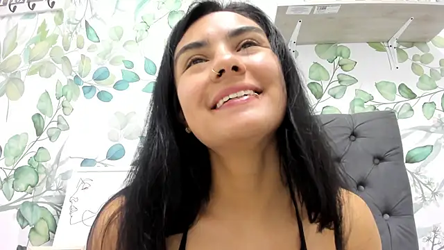 Snapshot of atilanadiaz7 chatting on 10/15/25, 04:07 atilanadiaz7 online show from 10/15/25, 04:07