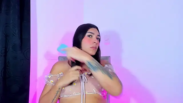 Camila Coxx online show from 12/13/24, 04:33