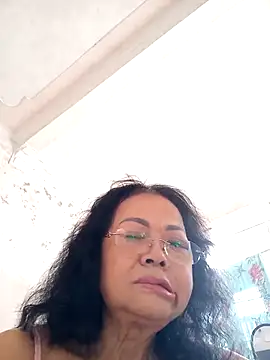 Snapshot of Hotestlove chatting on 11/06/25, 12:55 Hotestlove online show from 11/06/25, 12:55