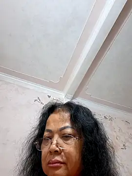 Snapshot of Hotestlove chatting on 11/08/25, 11:36 Hotestlove online show from 11/08/25, 11:36