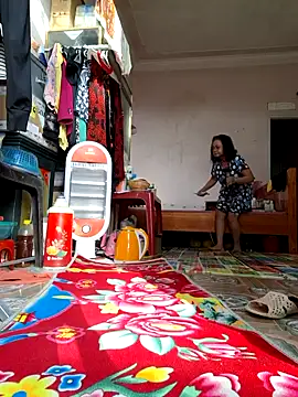 Snapshot of Hotestlove chatting on 11/13/25, 12:42 Hotestlove online show from 11/13/25, 12:42