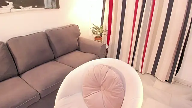 Raychell Black online show from 10/19/25, 02:29