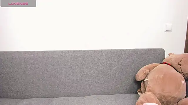  ellen meow  online show from 12/11/24, 08:18