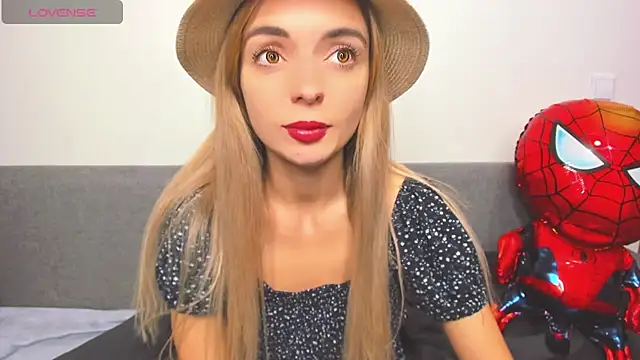  ellen meow  online show from 12/13/24, 08:15