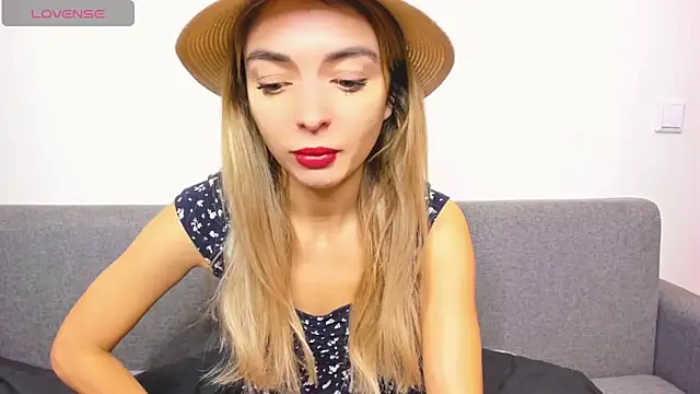  ellen meow  online show from 12/15/24, 06:40