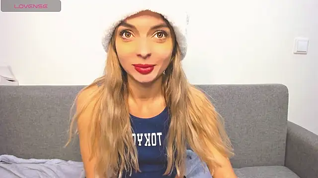  ellen meow  online show from 12/17/24, 10:43