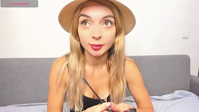  ellen meow  online show from 02/14/25, 06:51