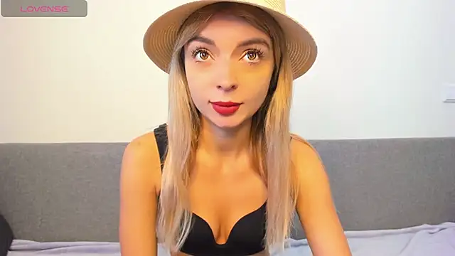  ellen meow  online show from 03/22/25, 07:15