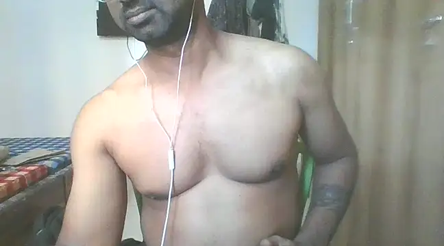 Snapshot of tamil_bestie chatting on 02/05/25, 06:02 tamil bestie online show from 02/05/25, 06:02