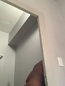 slimcateee online show from 02/20/25, 07:45