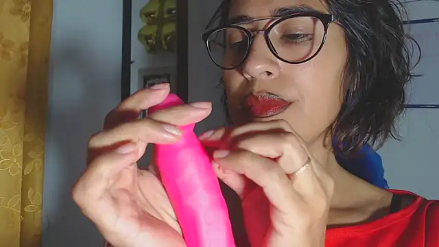 fantasty nylon online show from 01/16/25, 12:23