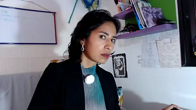 fantasty nylon online show from 09/17/25, 03:24