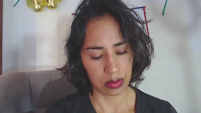 fantasty nylon online show from 10/08/25, 02:25