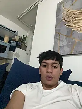 Franco Rizzo  online show from 10/18/25, 06:58