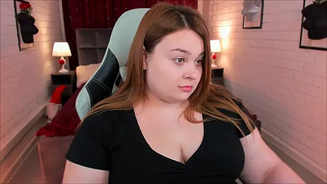 KimberlyMaran online show from 02/18/25, 09:21