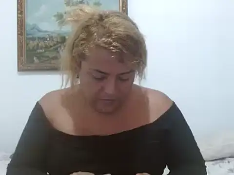 KIARAMARSHALLWELLZ online show from 01/20/25, 04:01