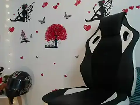 Snapshot of Angel_bran chatting on 01/25/25, 03:09 Angel bran online show from 01/25/25, 03:09