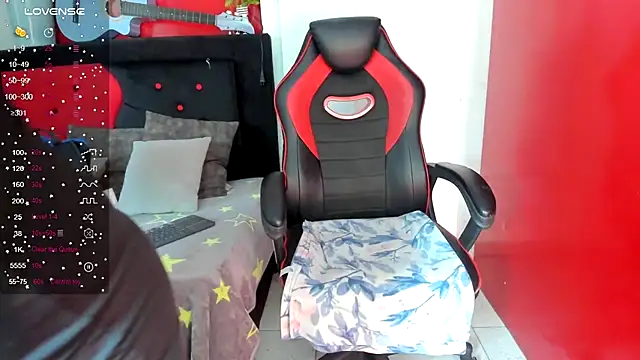 Andrefoxx  online show from 10/17/25, 03:20