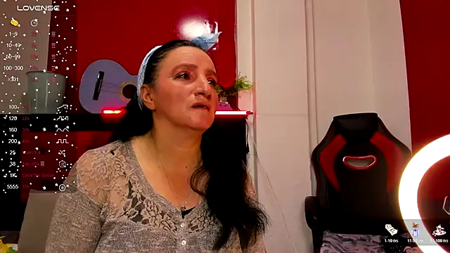 Andrefoxx  online show from 11/04/25, 03:05